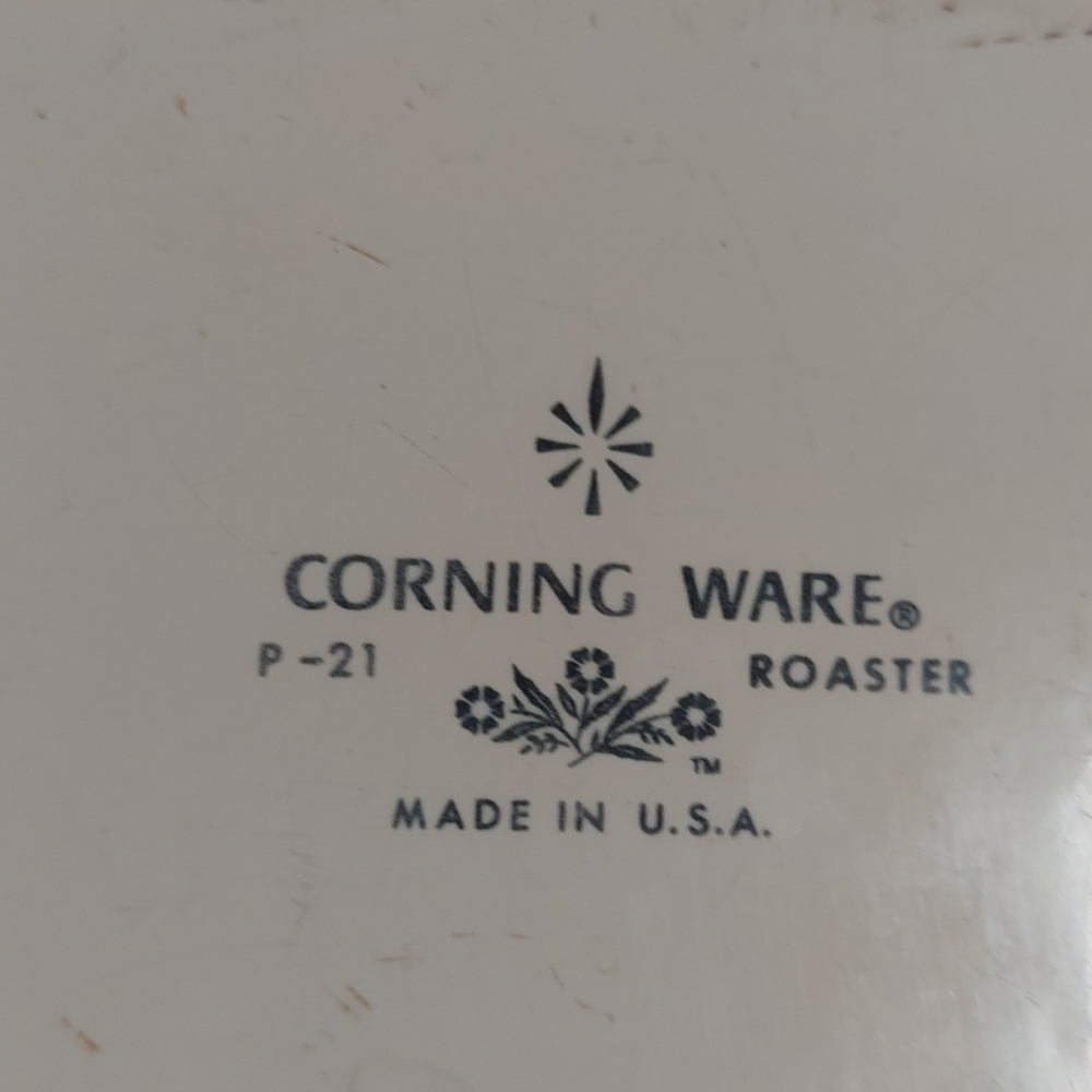 Vintage 1970 Corning Ware - Picture 7 of 8